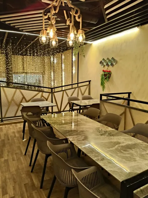 للبيع مطعم هندي متخصص في المأكولات الهندية