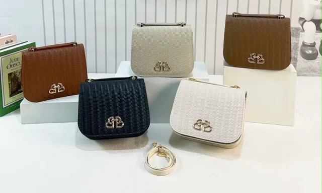 شنط نسائيه ماركات