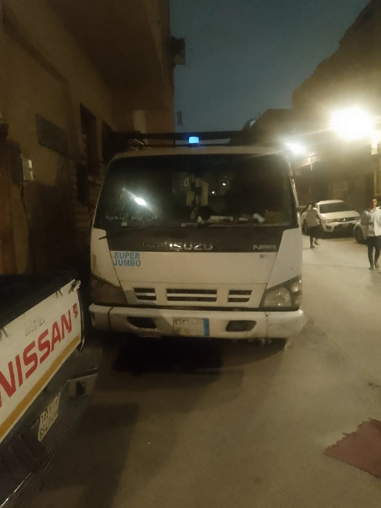 دينا طش الاثاث القديم بالرياض 0537219488 في اعلانات السوق